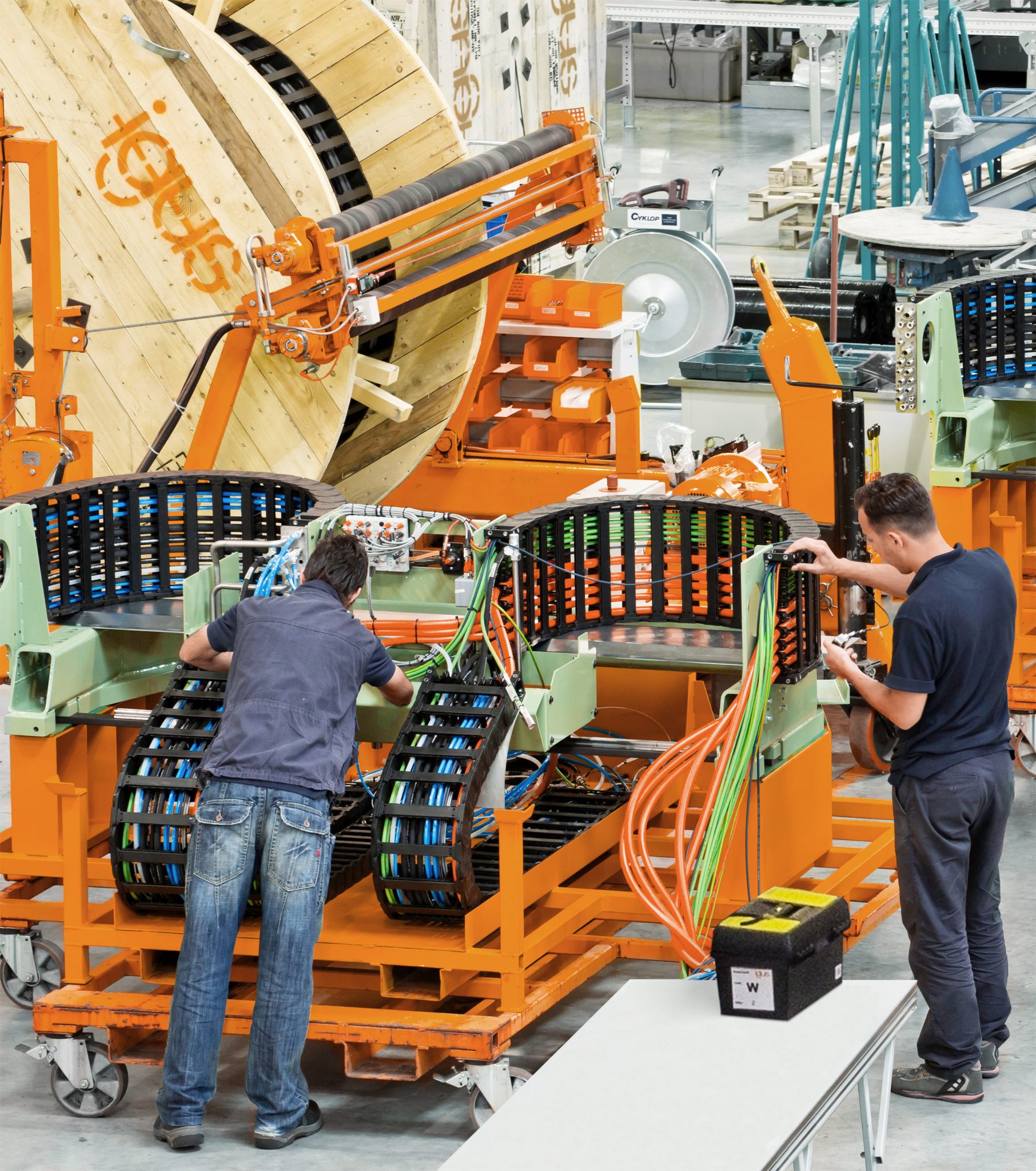 10 advantages of choosing igus® energy chain igus® UK blog