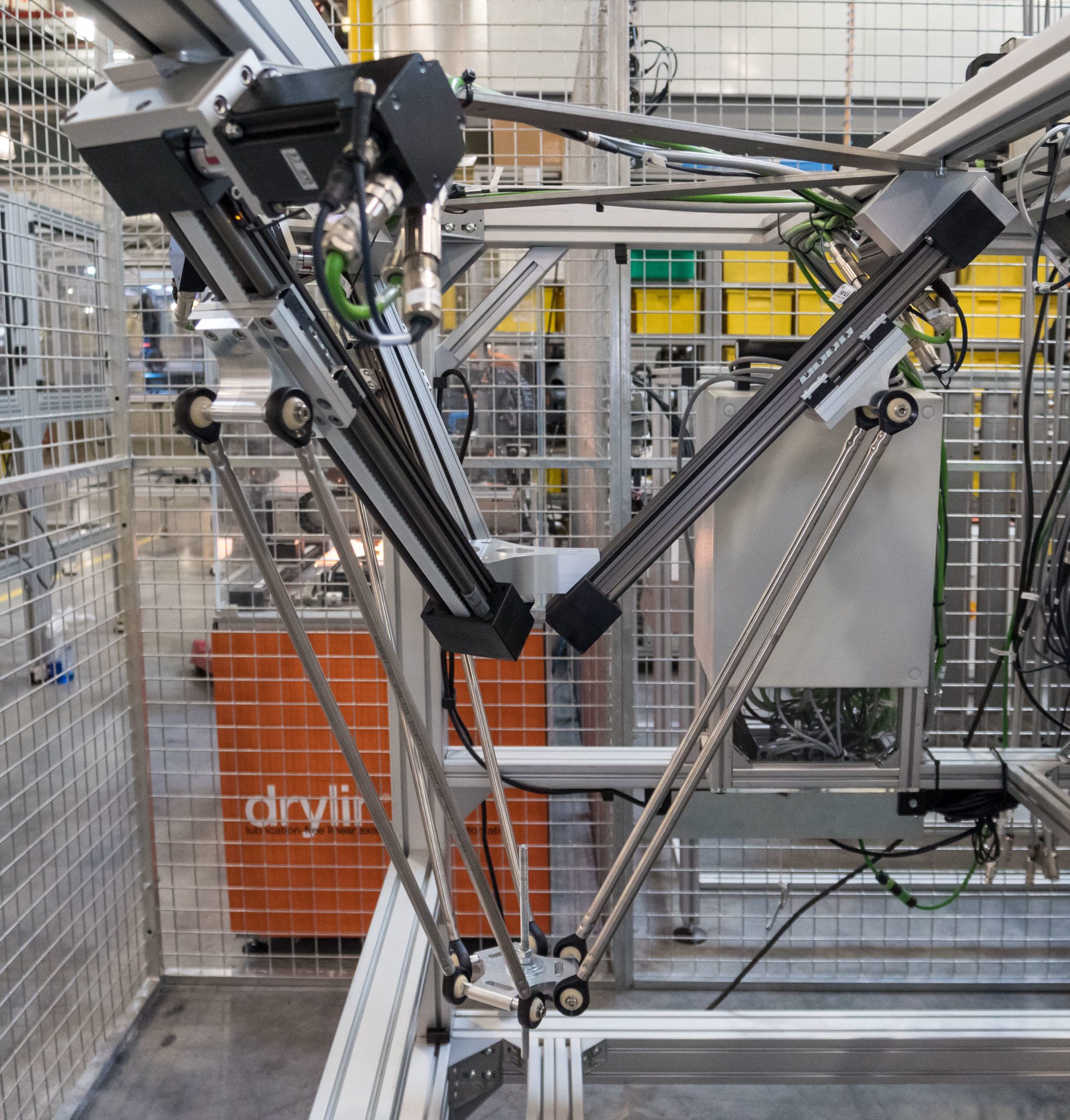 All about the delta robot igus® UK blog